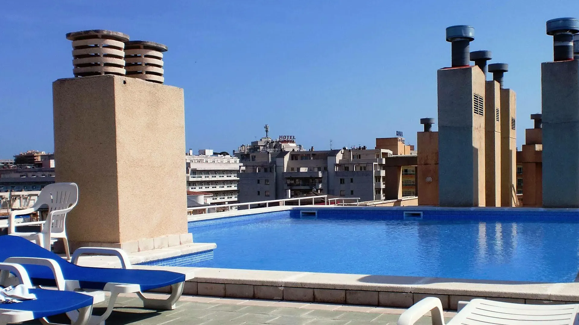 Apartamentos Park Suites Salou Hotel